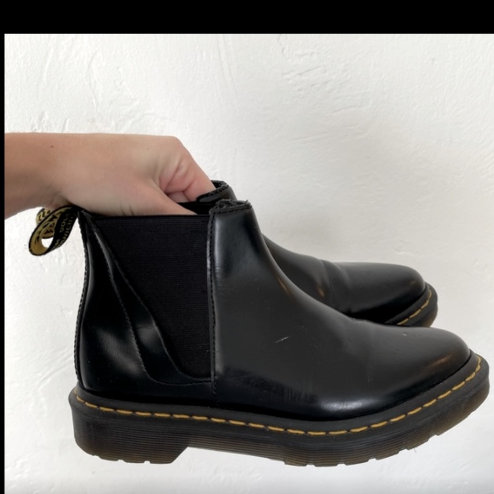 Size 6 Dr Martens. Black Bianca Chelsea Boot.